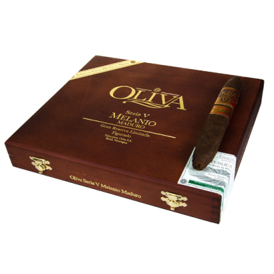 Oliva Serie 'V' Melanio Maduro Figurado