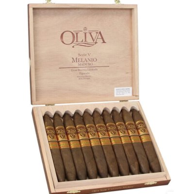 Oliva Serie 'V' Melanio Maduro Figurado