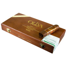 Oliva Serie V Melanio Nub 460