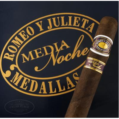 Romeo y Julieta Media Noche Belicoso